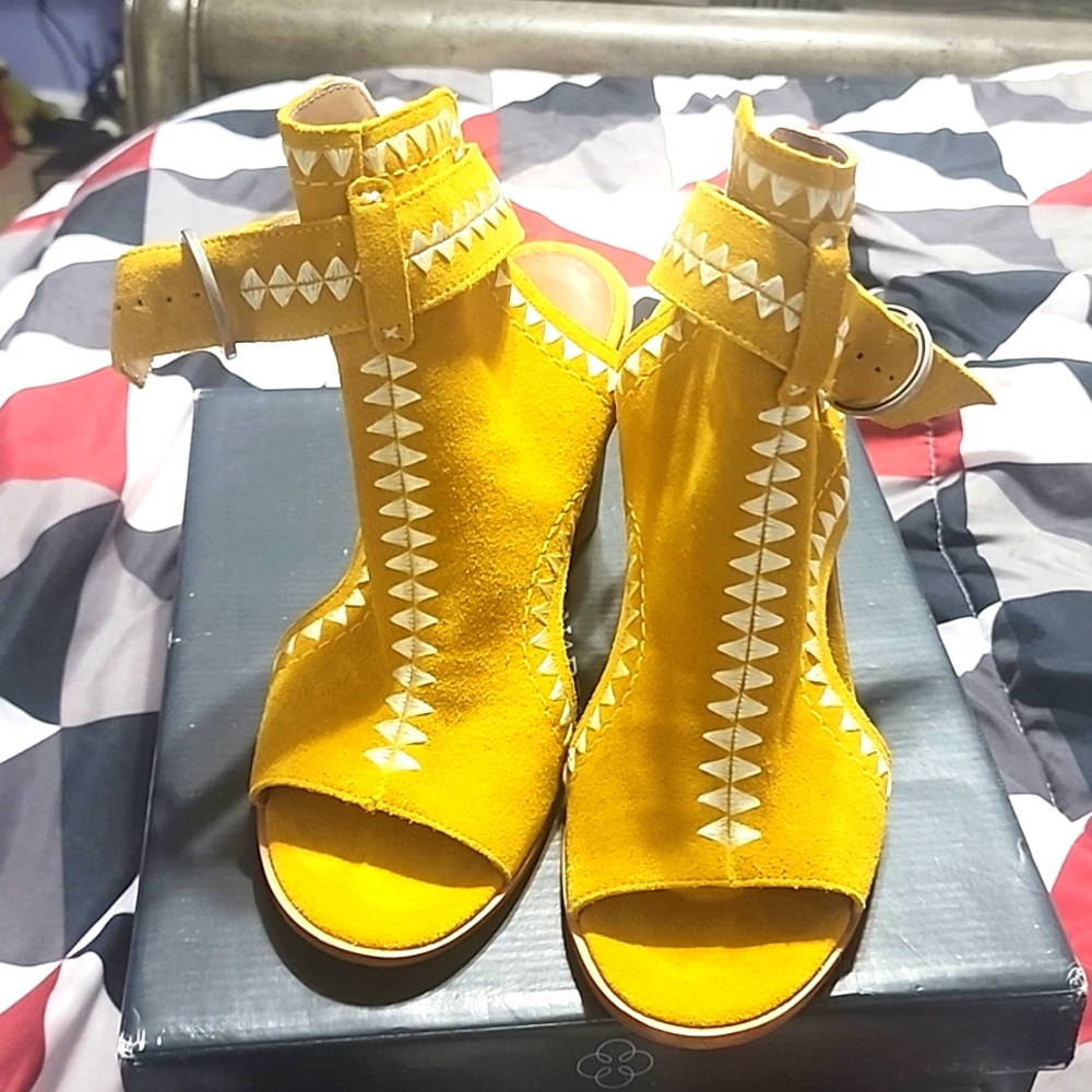 Bernardo Split - image 1